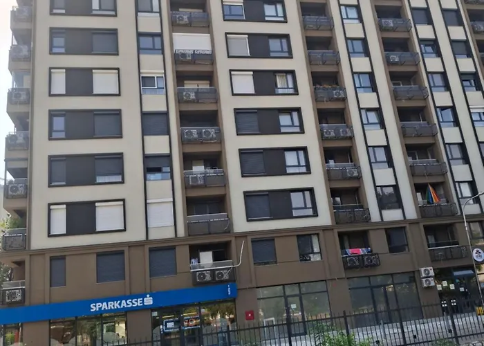 Remote Work - Apartment *